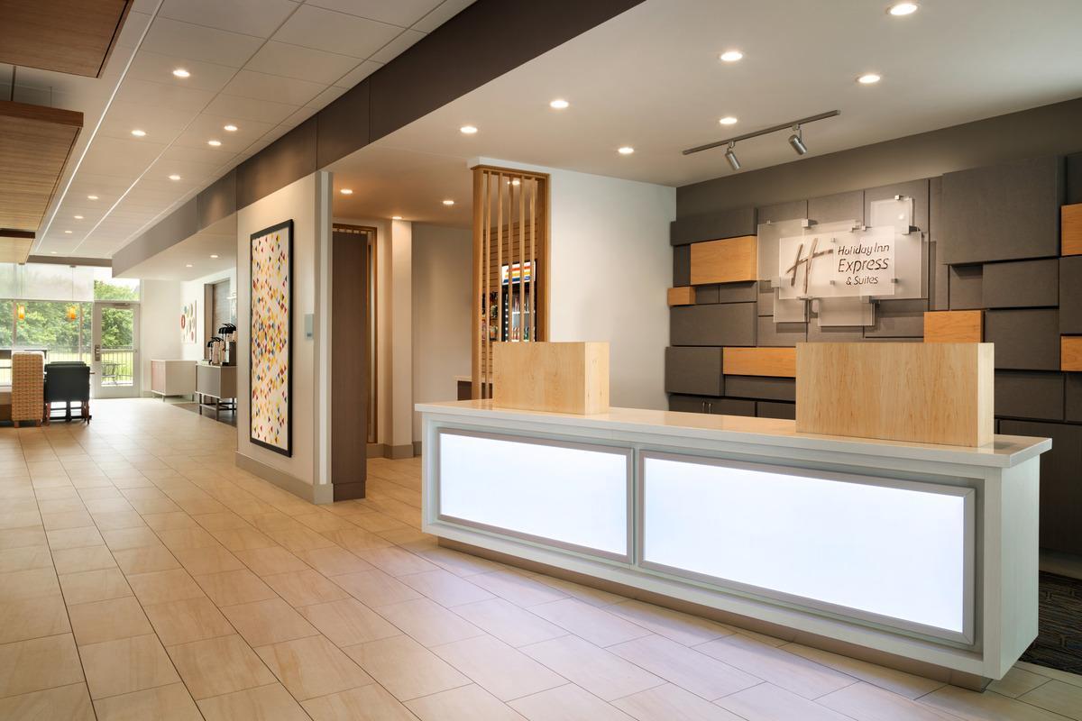 Holiday Inn Express & Suites Findlay North By Ihg Екстер'єр фото