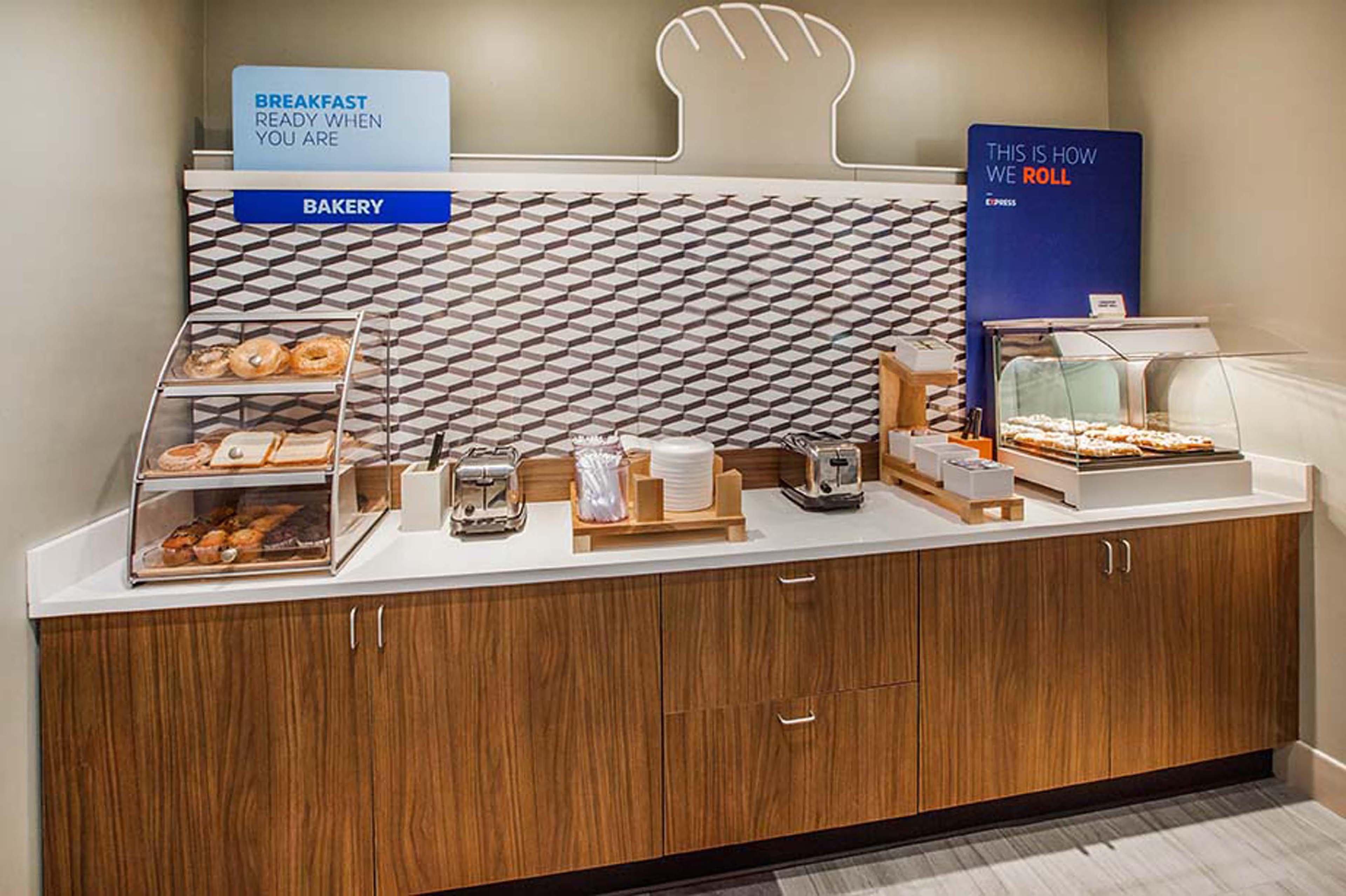 Holiday Inn Express & Suites Findlay North By Ihg Екстер'єр фото